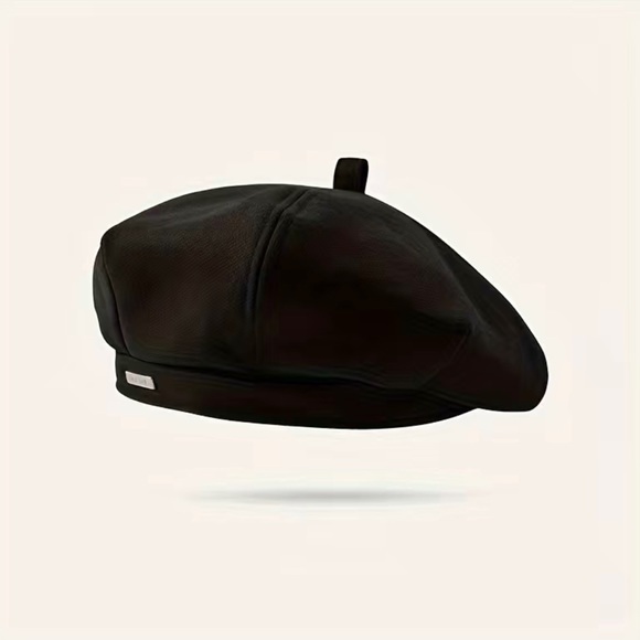 Passion Casual Fashion Retro Metal Label Beret - Picture 4 of 5